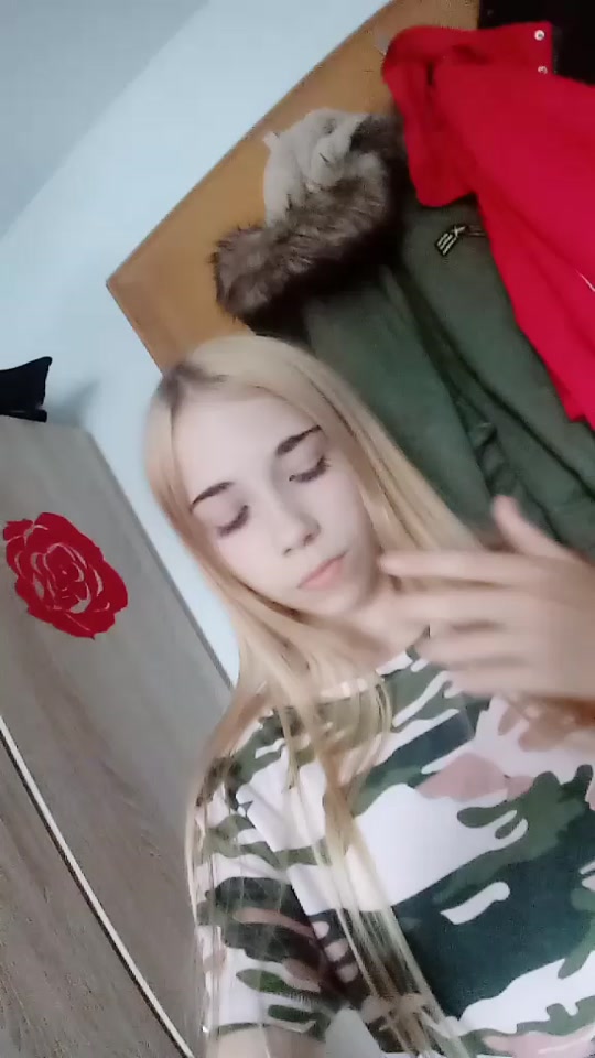 @Ich l&ouml;sche Tik Tok