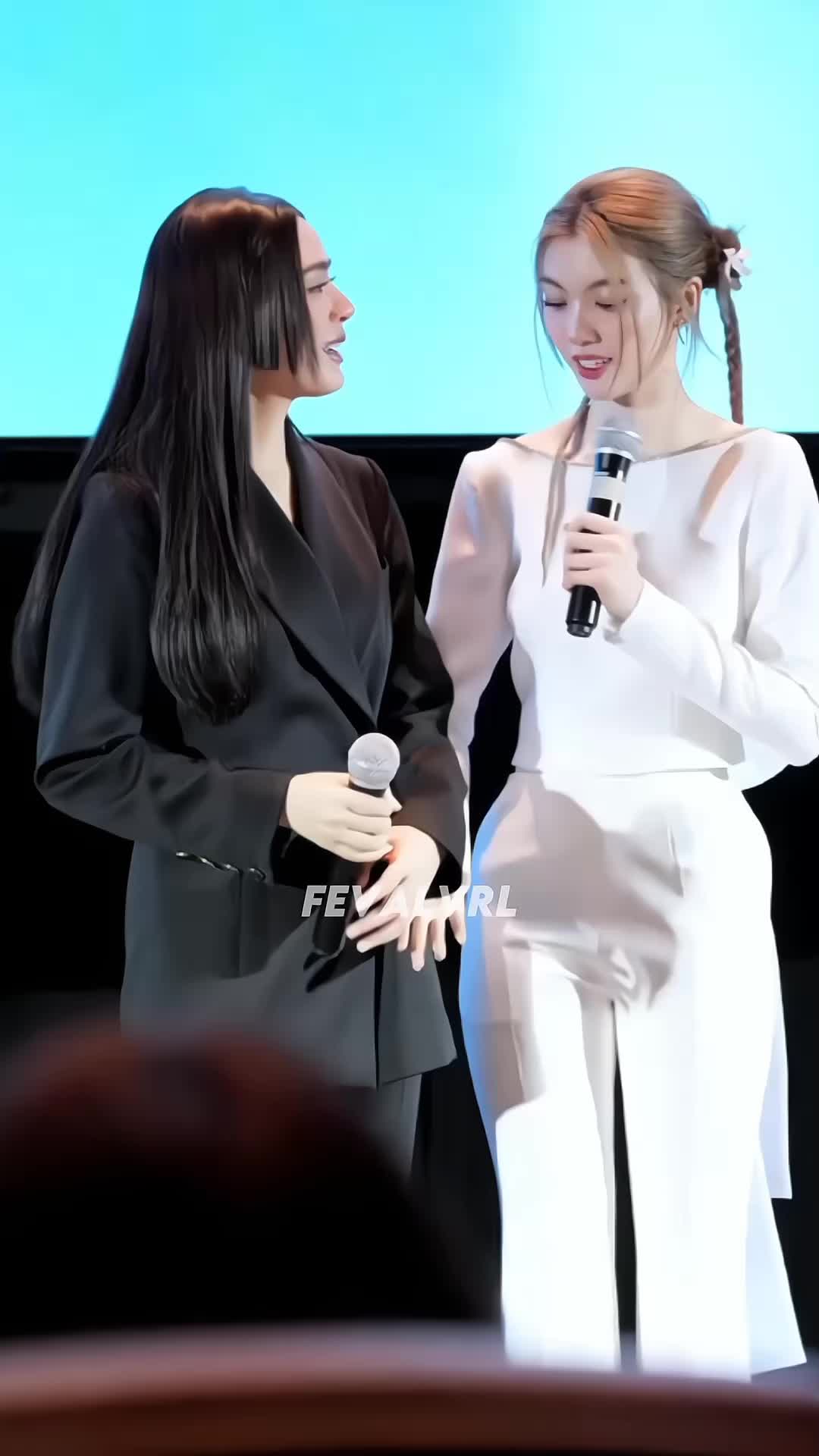 @lily🧸