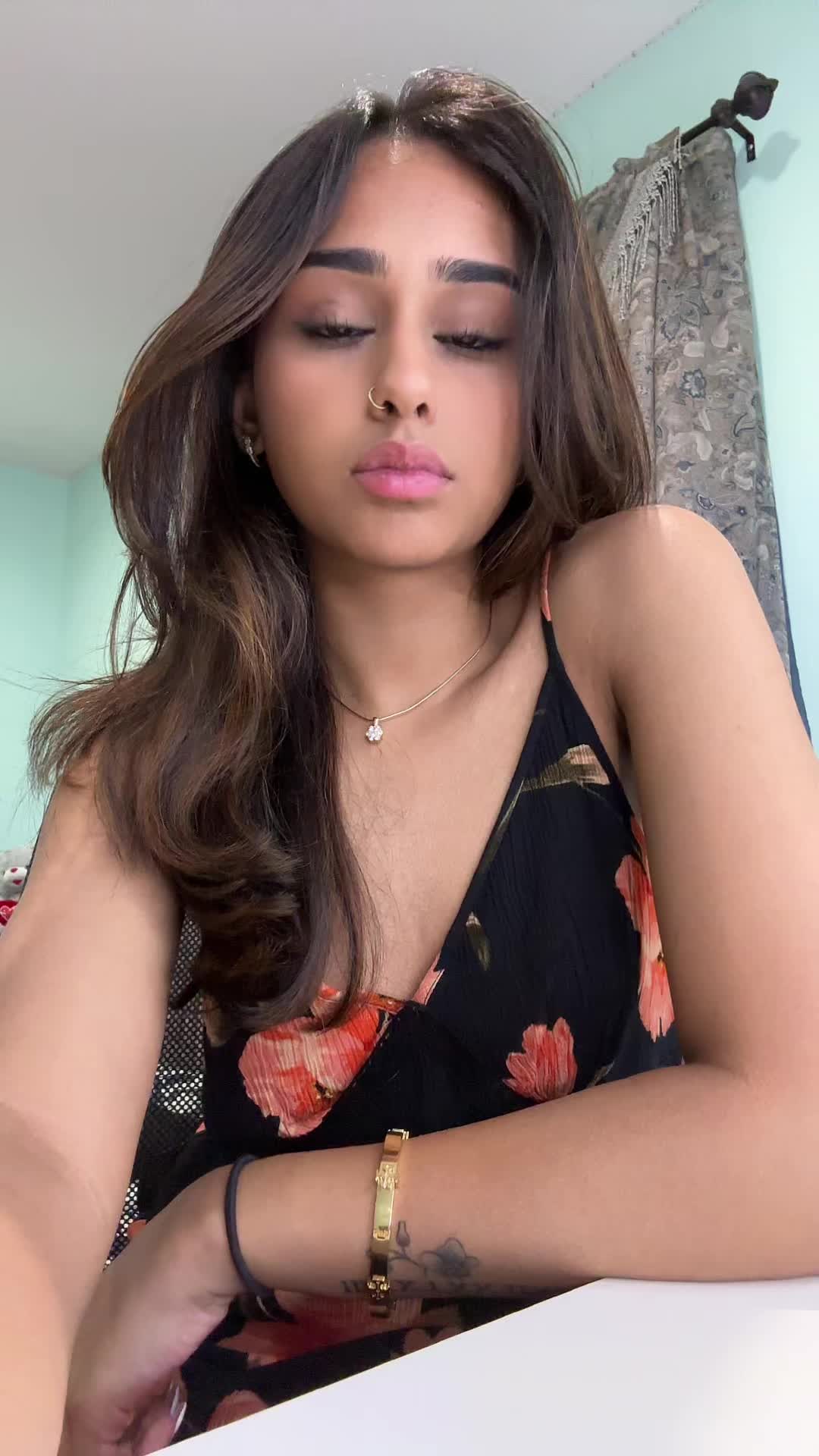 @riya