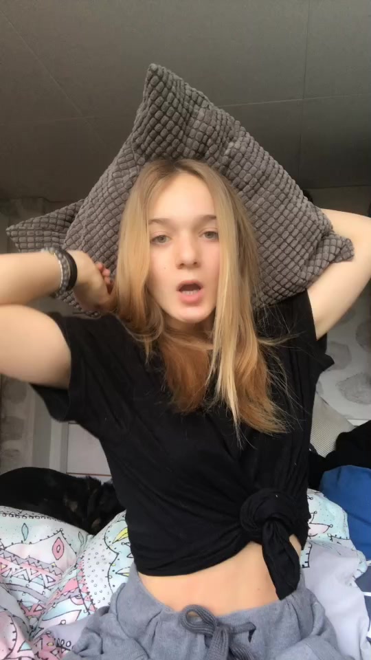 @Louise.delc ❋🍒