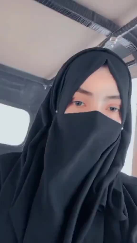 @𝓤𝓷𝒾𝓋ℯ𝓇𝒾𝓈𝓉𝓎 ℊ𝒾𝓇𝓁