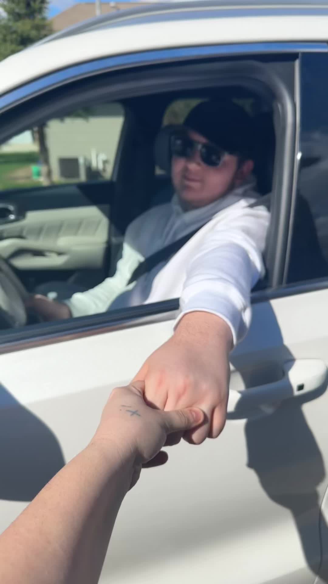 @Lil anixtey