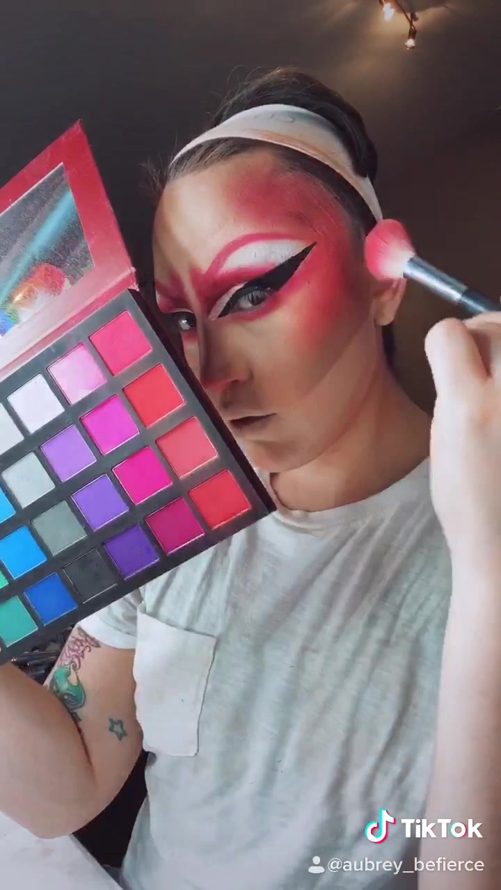 @AubreyBefierce