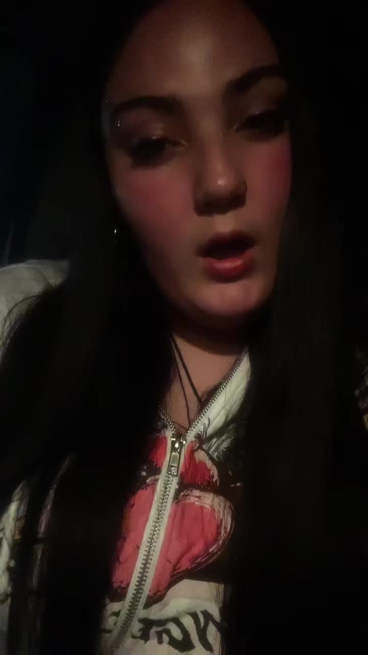 @kyra ☠︎︎