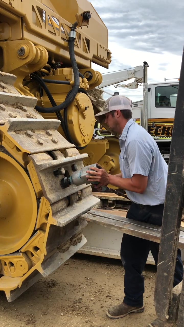 @J.J. Scheckel Heavy Equipment