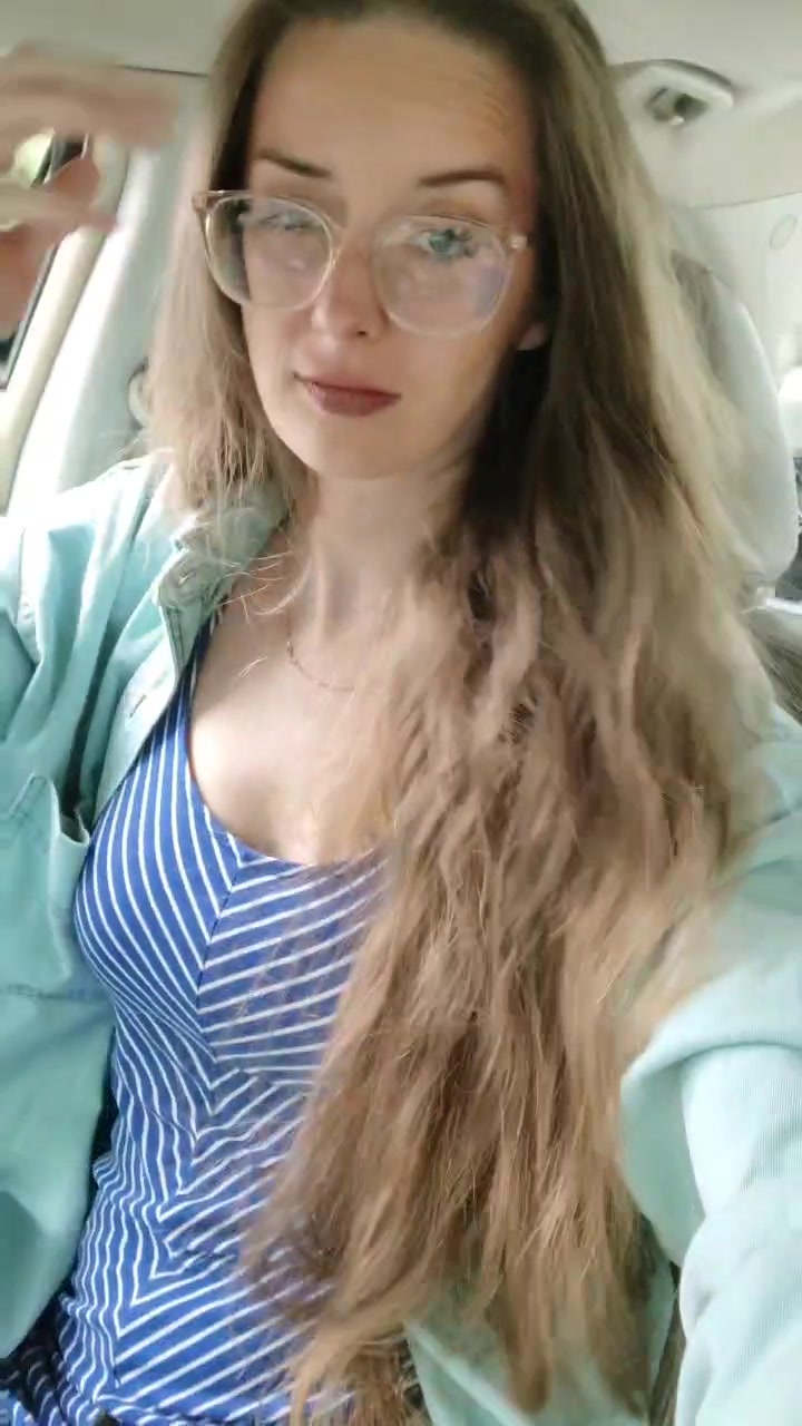 @Very.Tall.Sarah