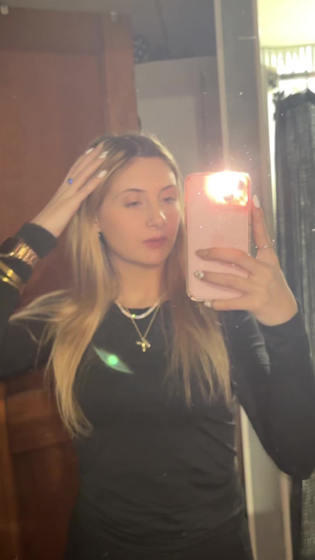 @KarlyJade