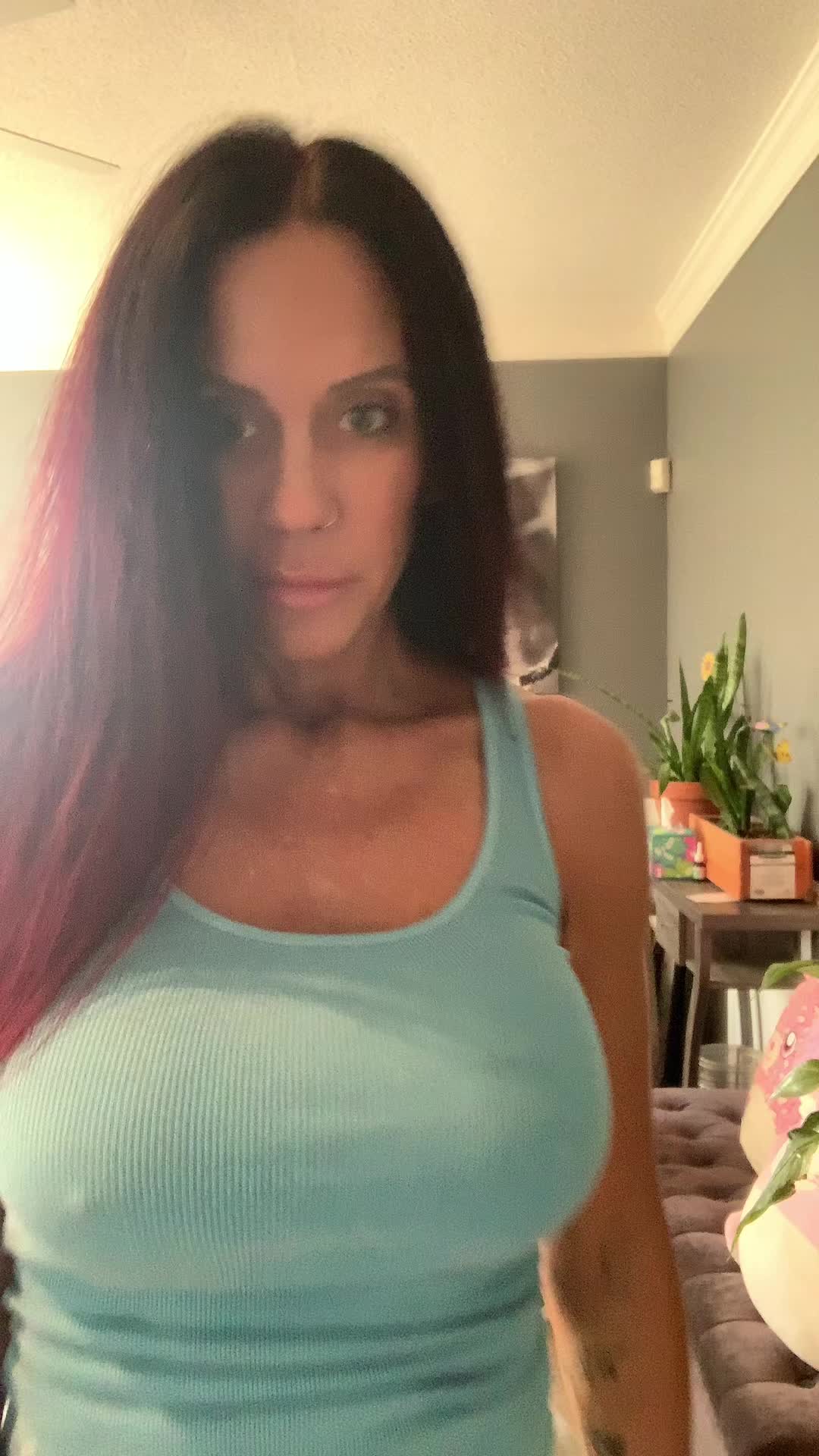 @EraofLYFBabe🍑🍒🍌