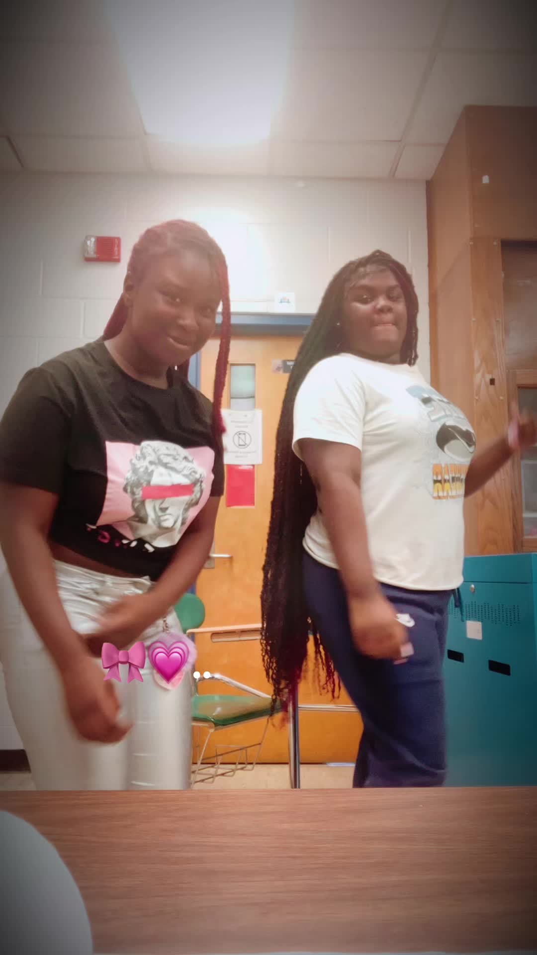 @who.tf._istiny