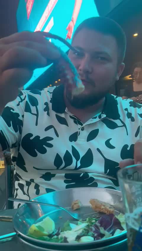 @Alex Cozmuța