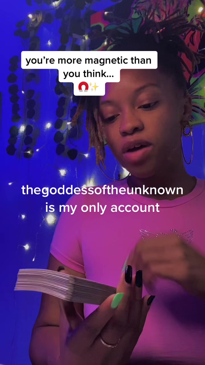 @tarot wit’ tay | YT & IG