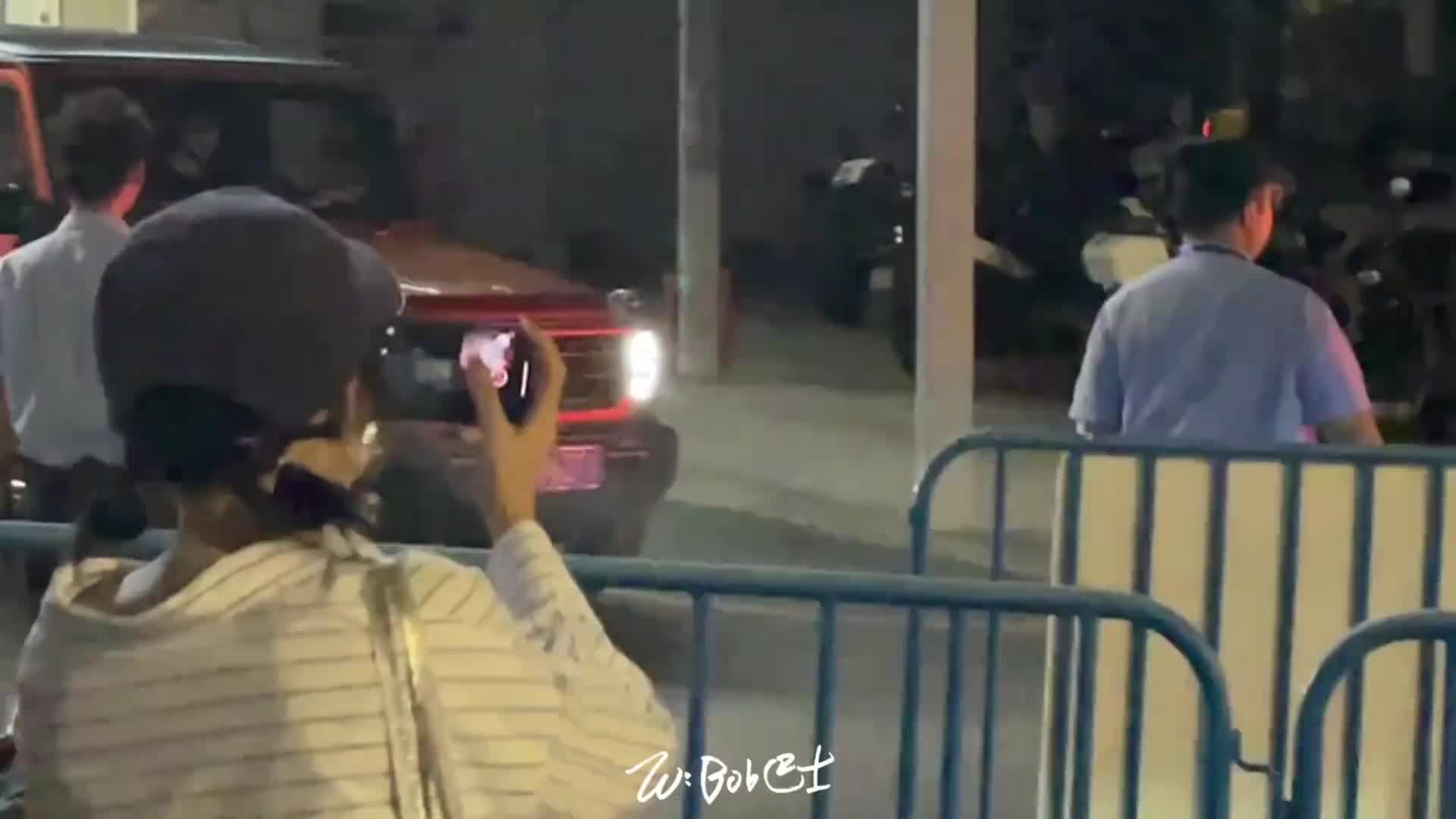 @Bob Boss Bus (all for lay)