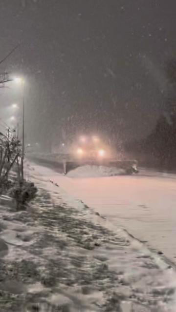@Sauers Snow & Ice