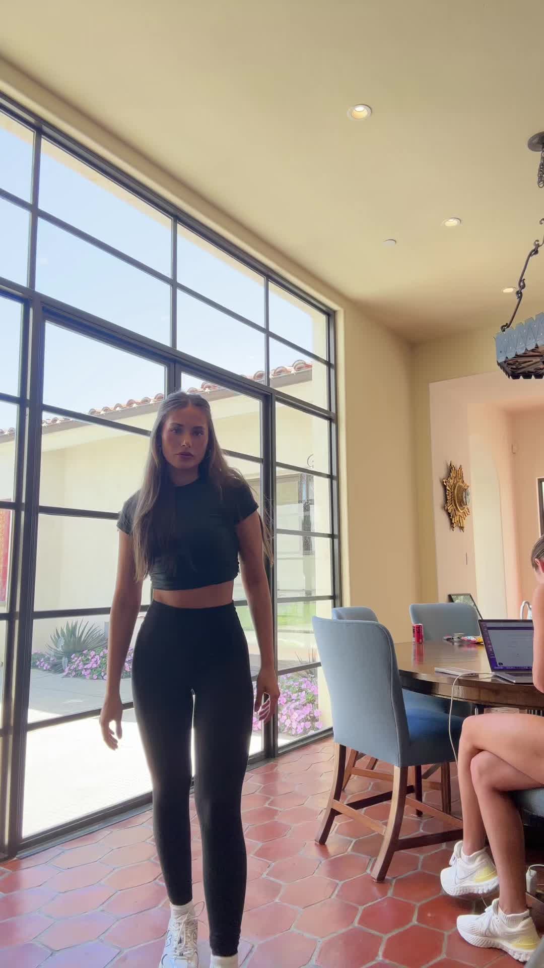 @Eva