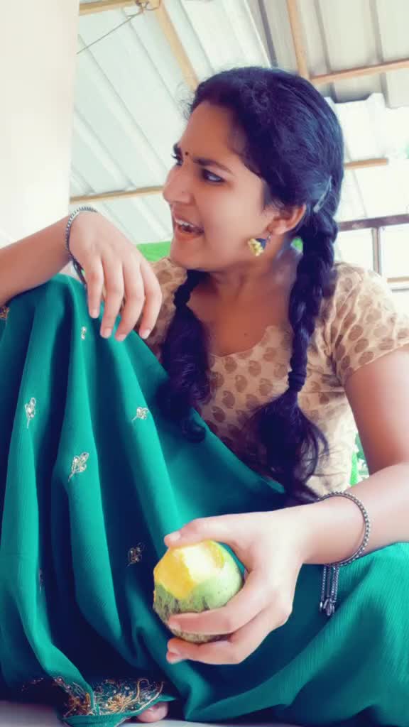 @akhila_akhi
