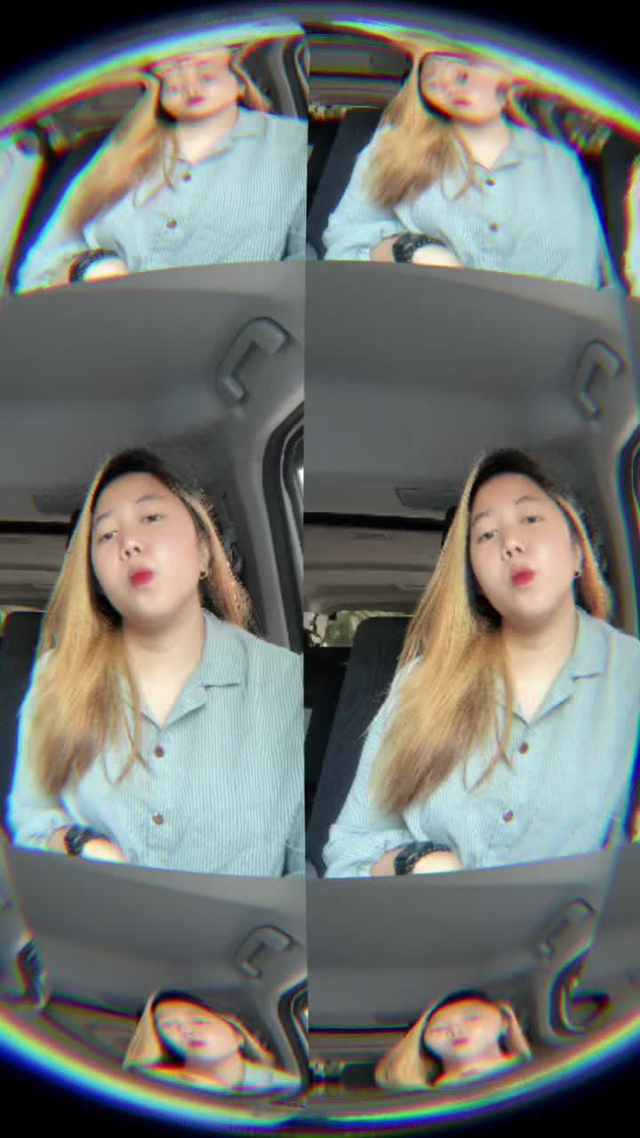 @Jhoila