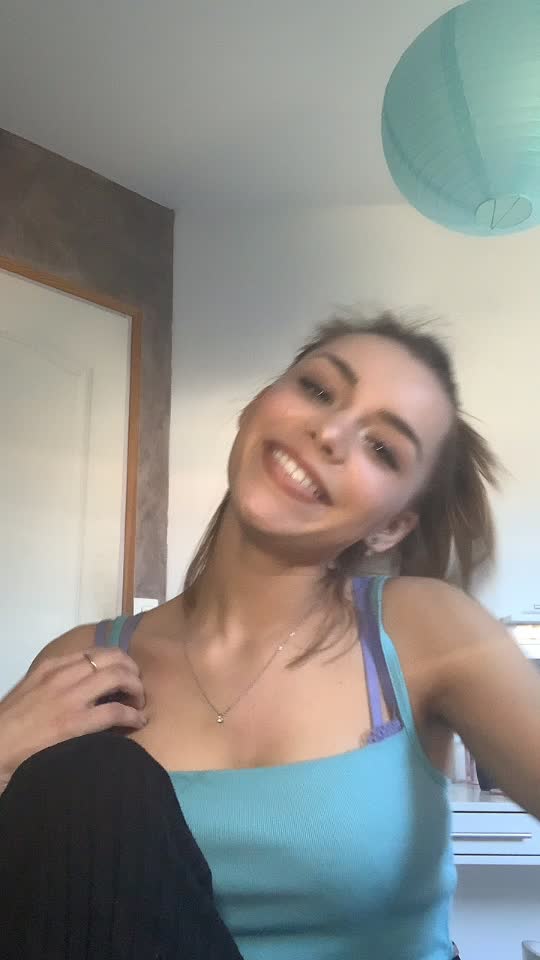 @Clemmm 🐚