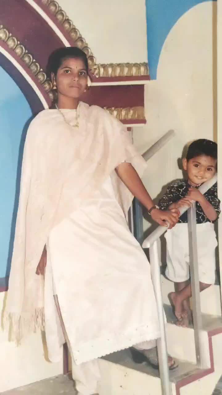 @Tejaswini24