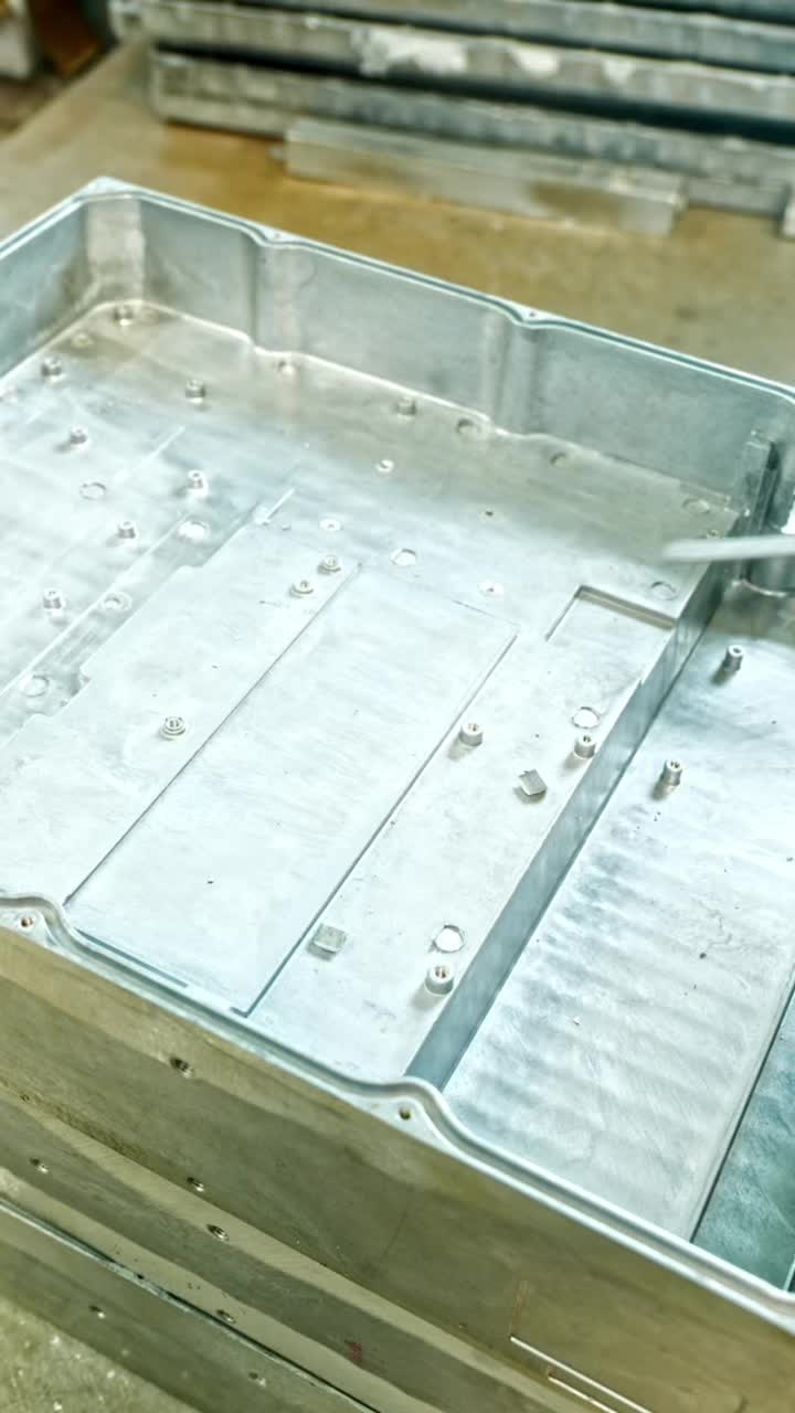 @Die-casting-001