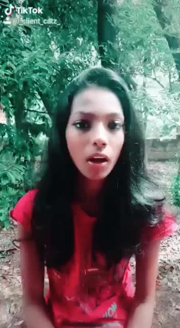 @_chaithra_