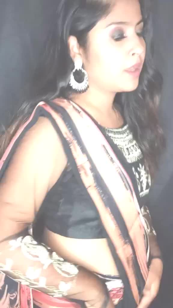 @Pratikshaa..🌸