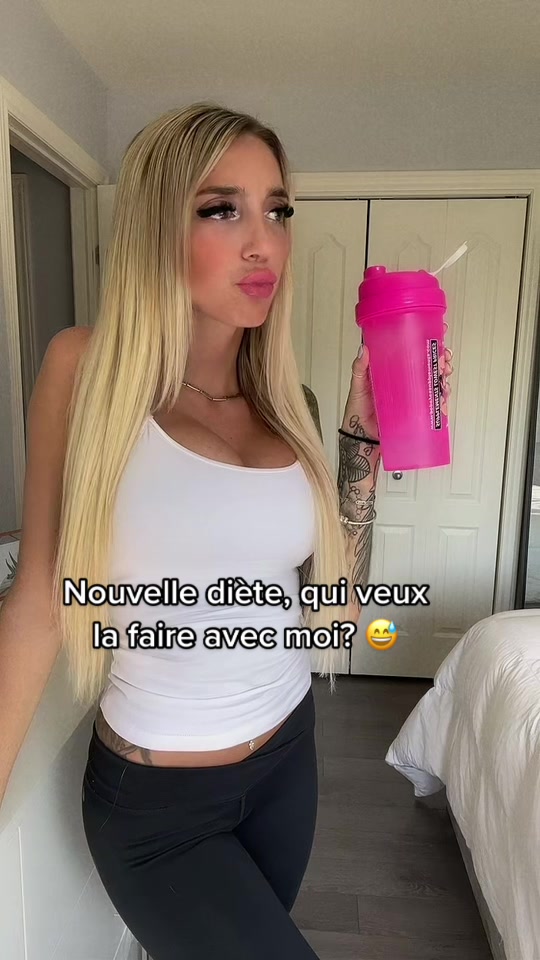 @elypeachie