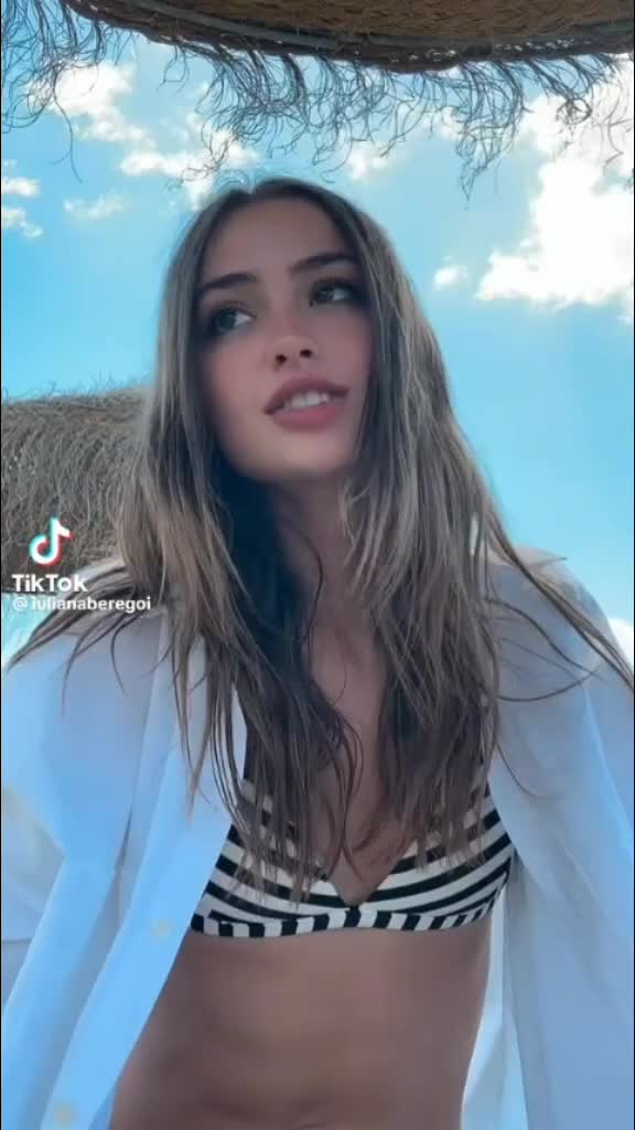 @Cezara_ Cristescu