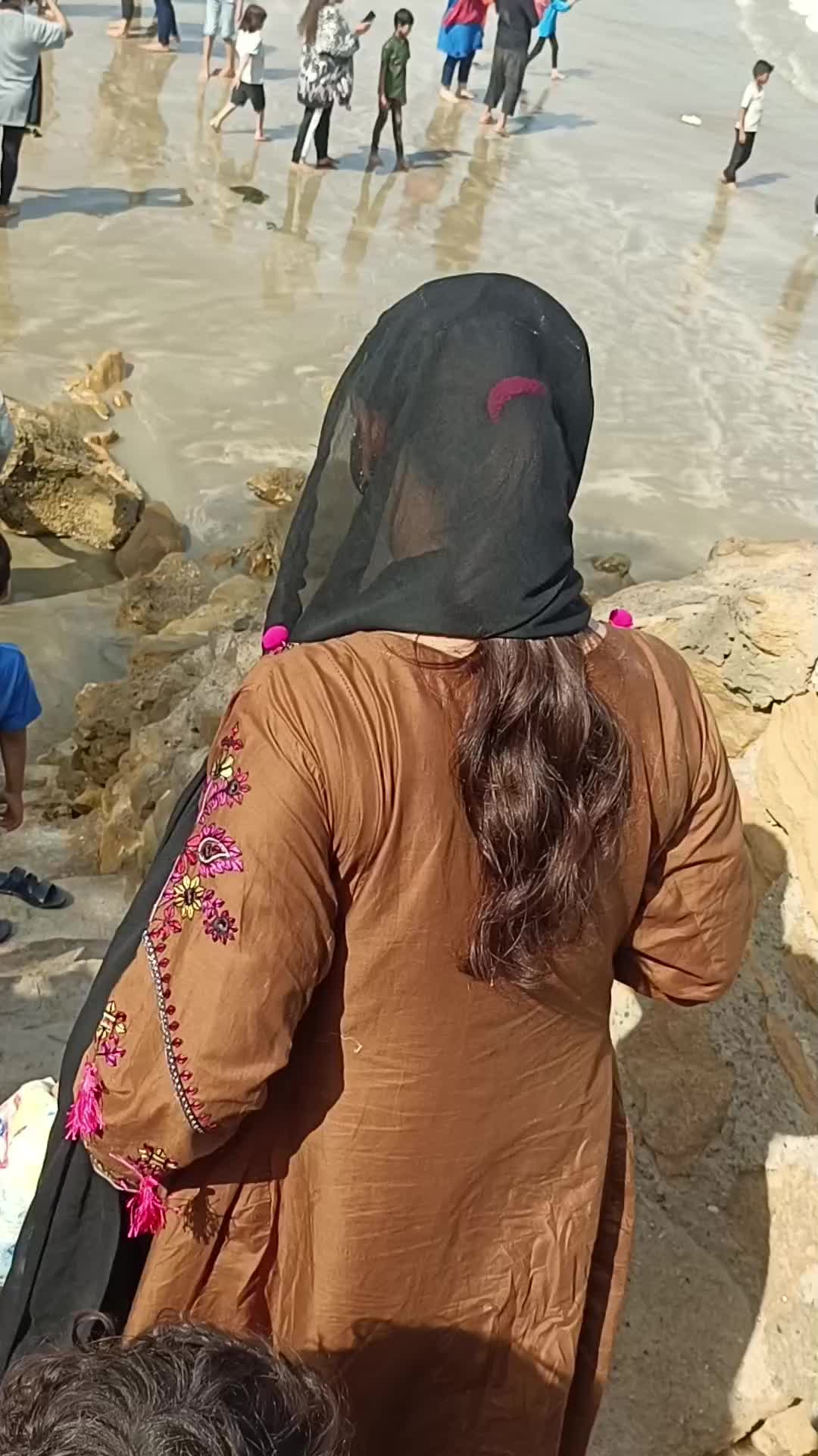 @Neelam,🦋