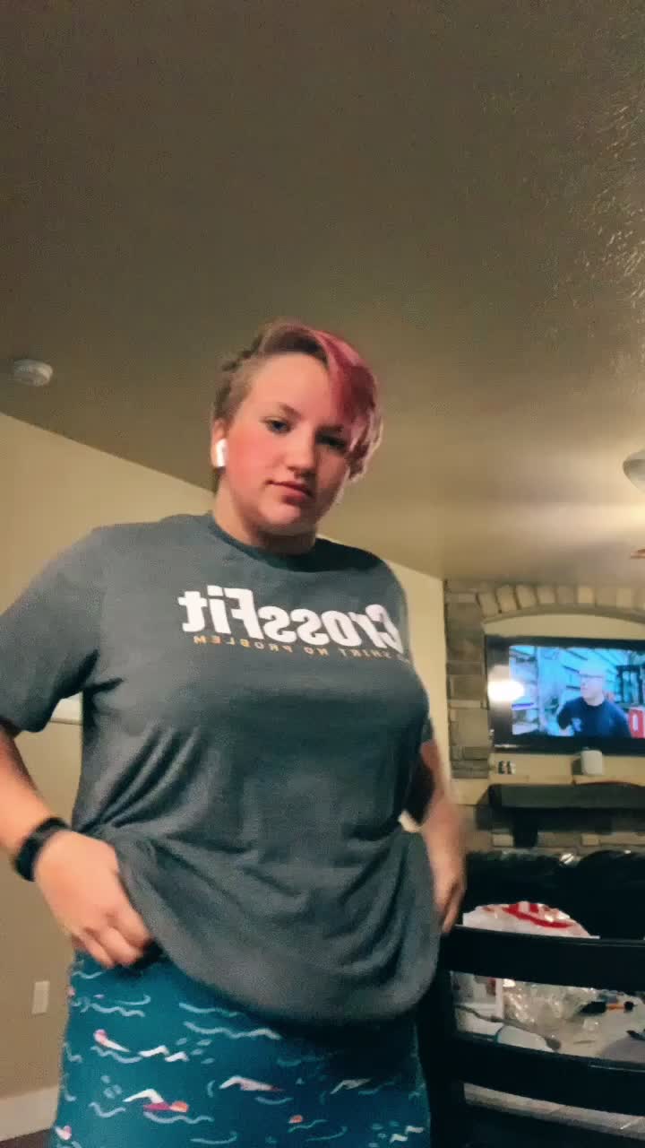 @LGBiTches