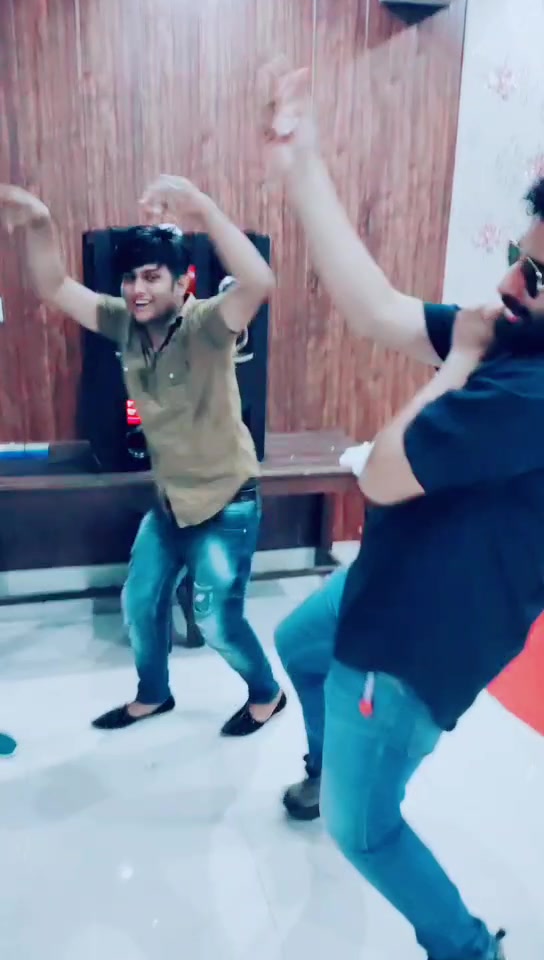 @Rajesh Meena 😍