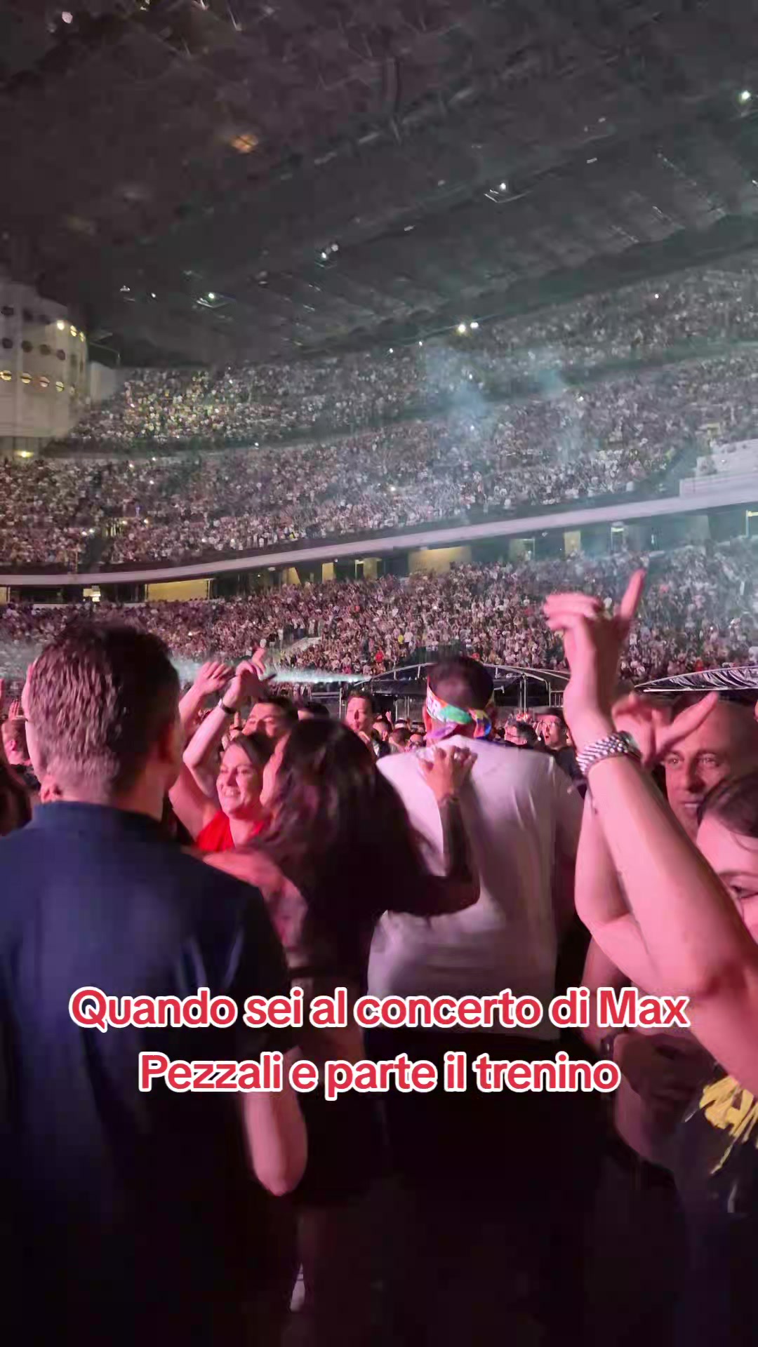 @smilerastronaut | concertgirl