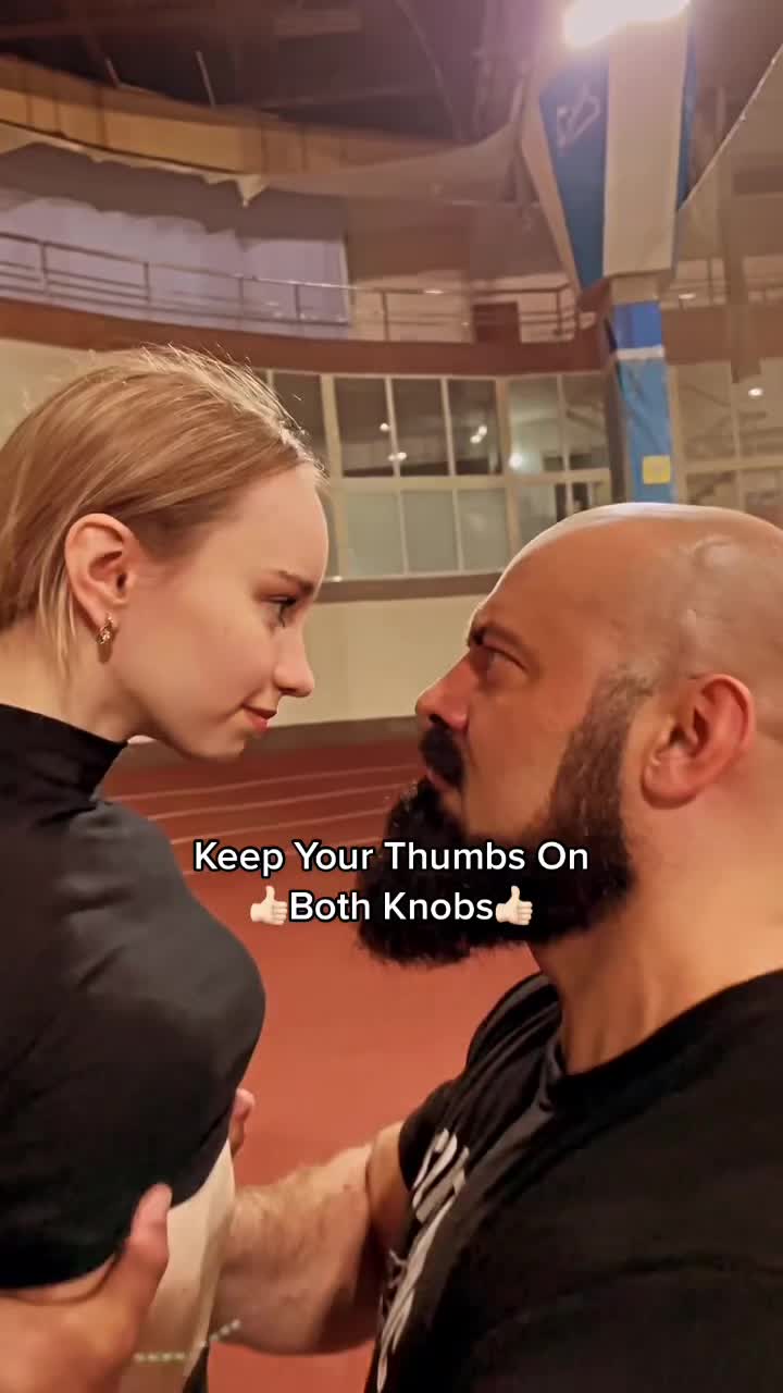 @ATYOURWIFESHOUSEALLDAY