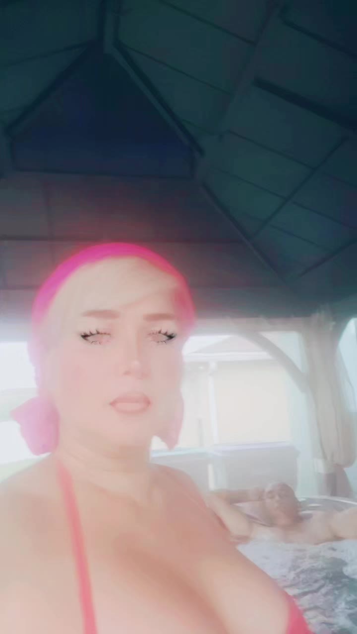 @cesarina