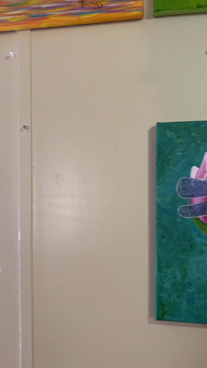 @tthomasacrylics@gmail.com