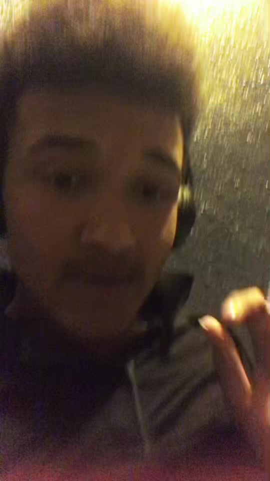@Dezzie