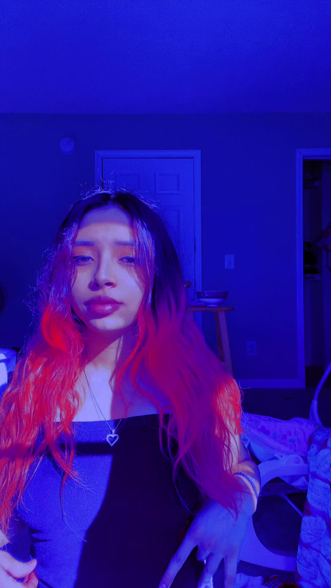 @👺’