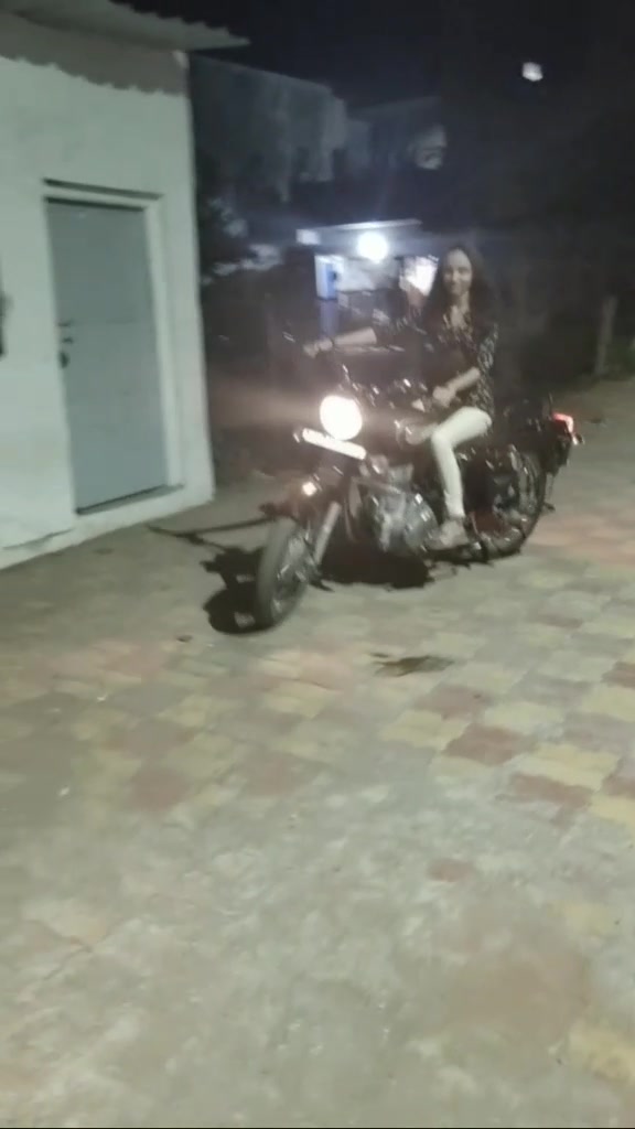 @Urvashi Bhateliya