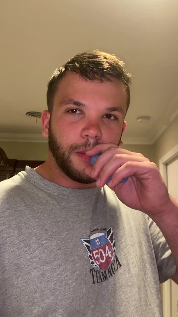 @T