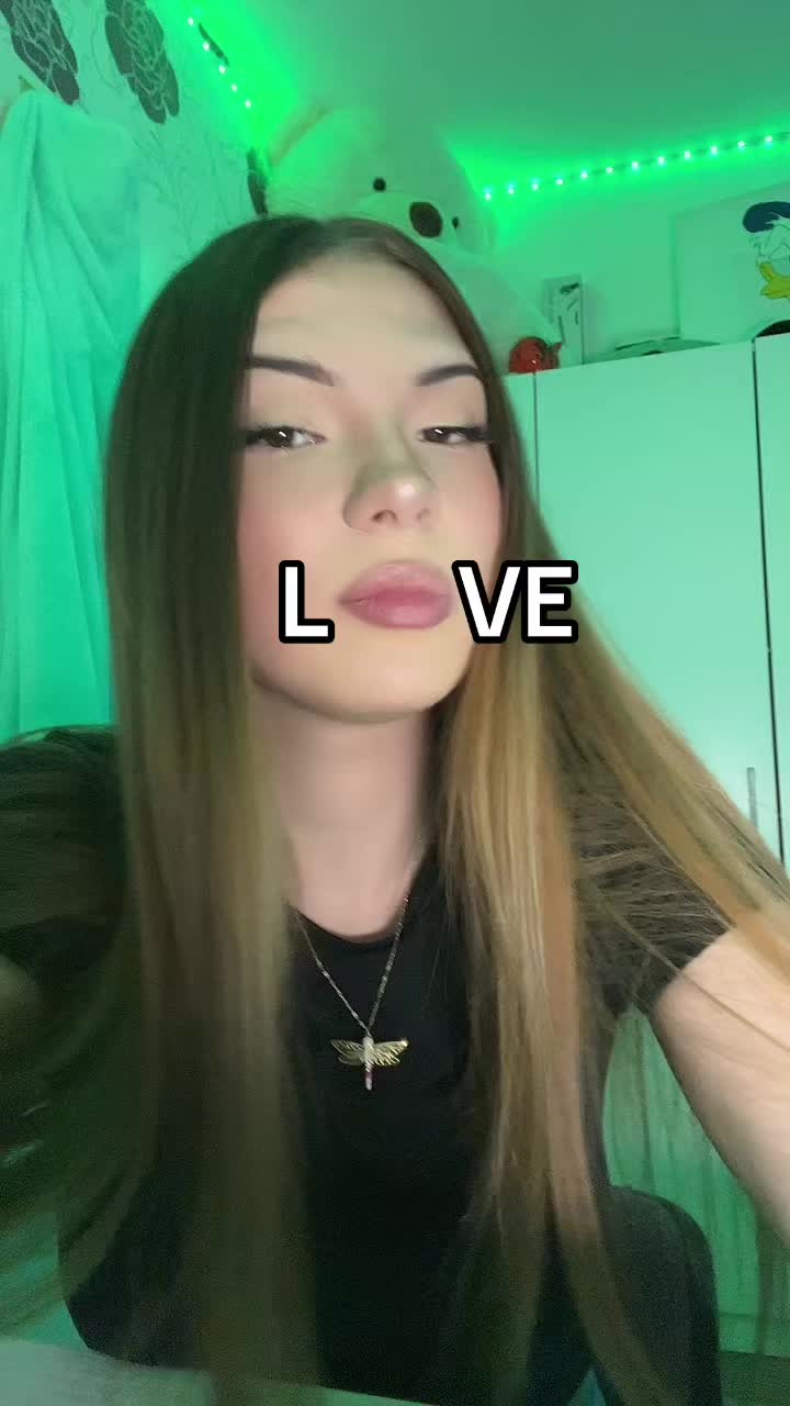 @rux🍒