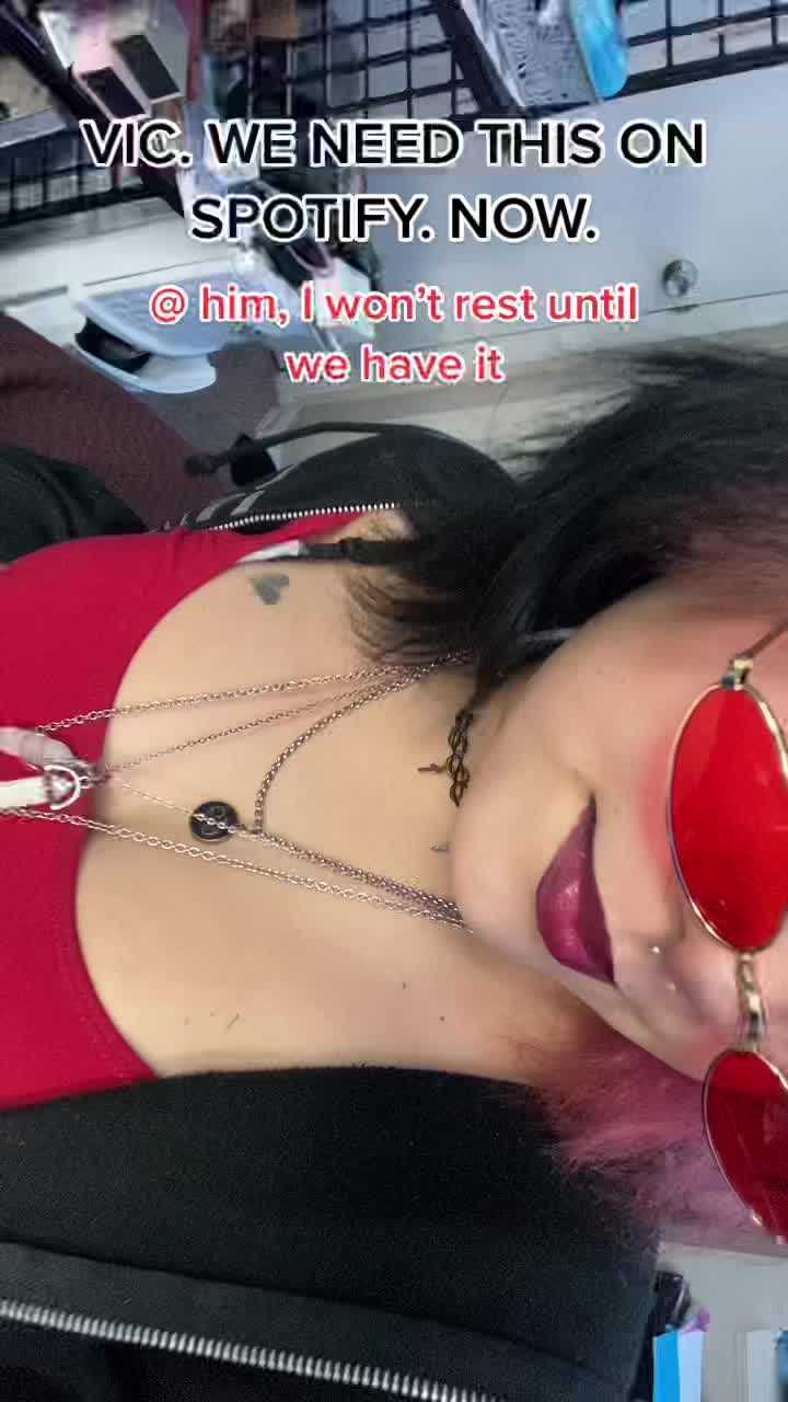 @Keili🖤💋