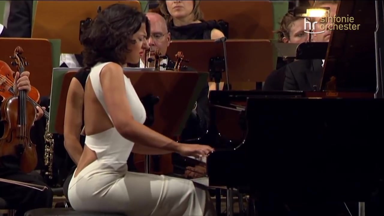 @Khatia Buniatishvili