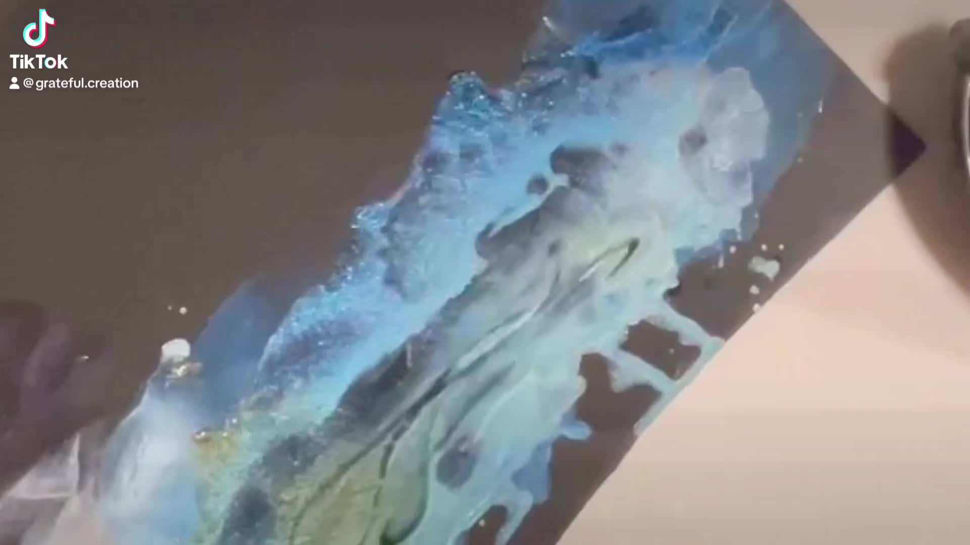 @Grateful Creations Fluid Art b