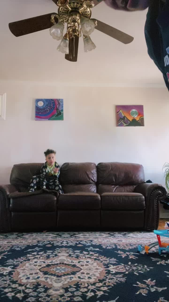 @TeeLizCB