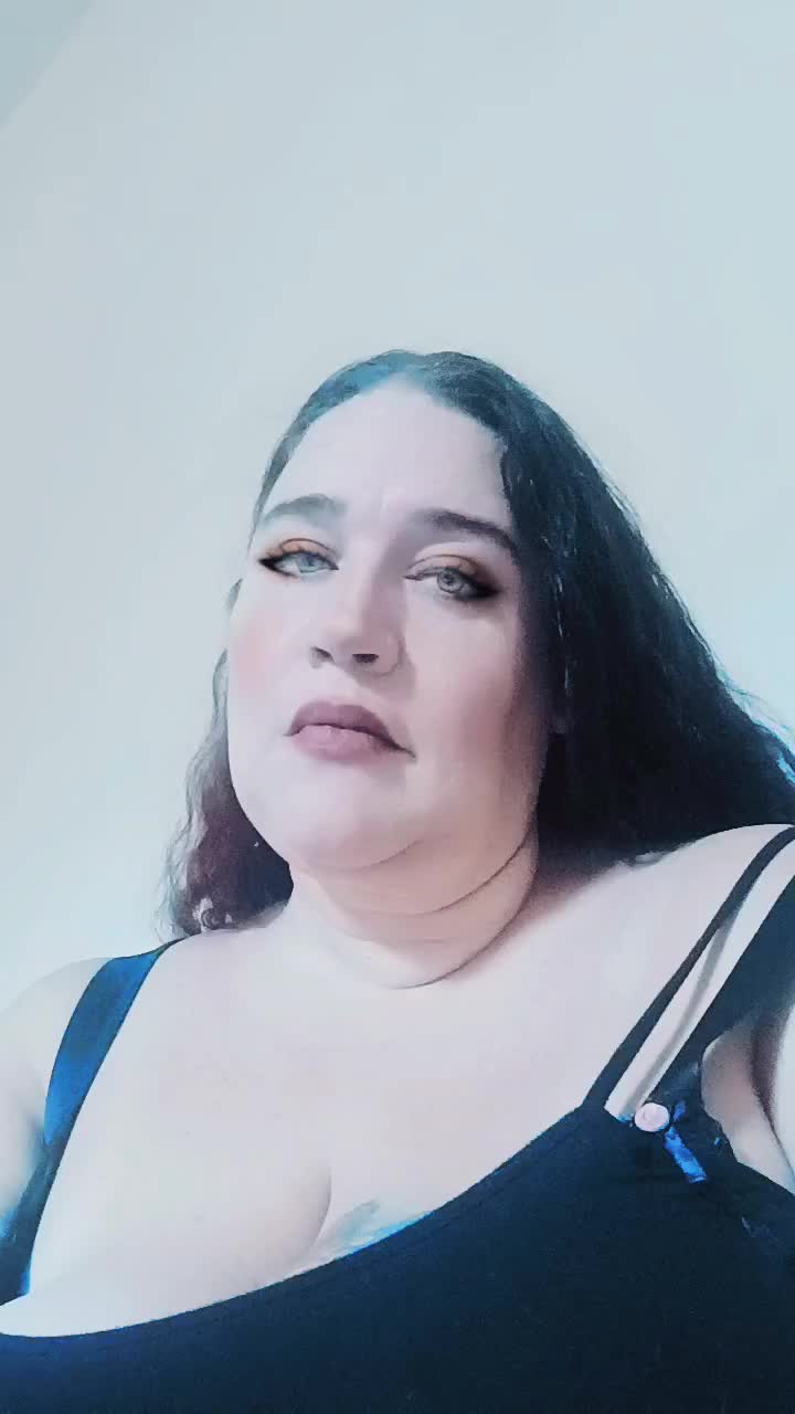 @Angela lopez
