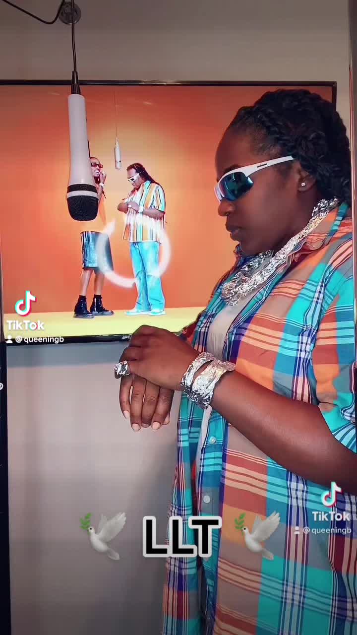 @Queen ๐ B