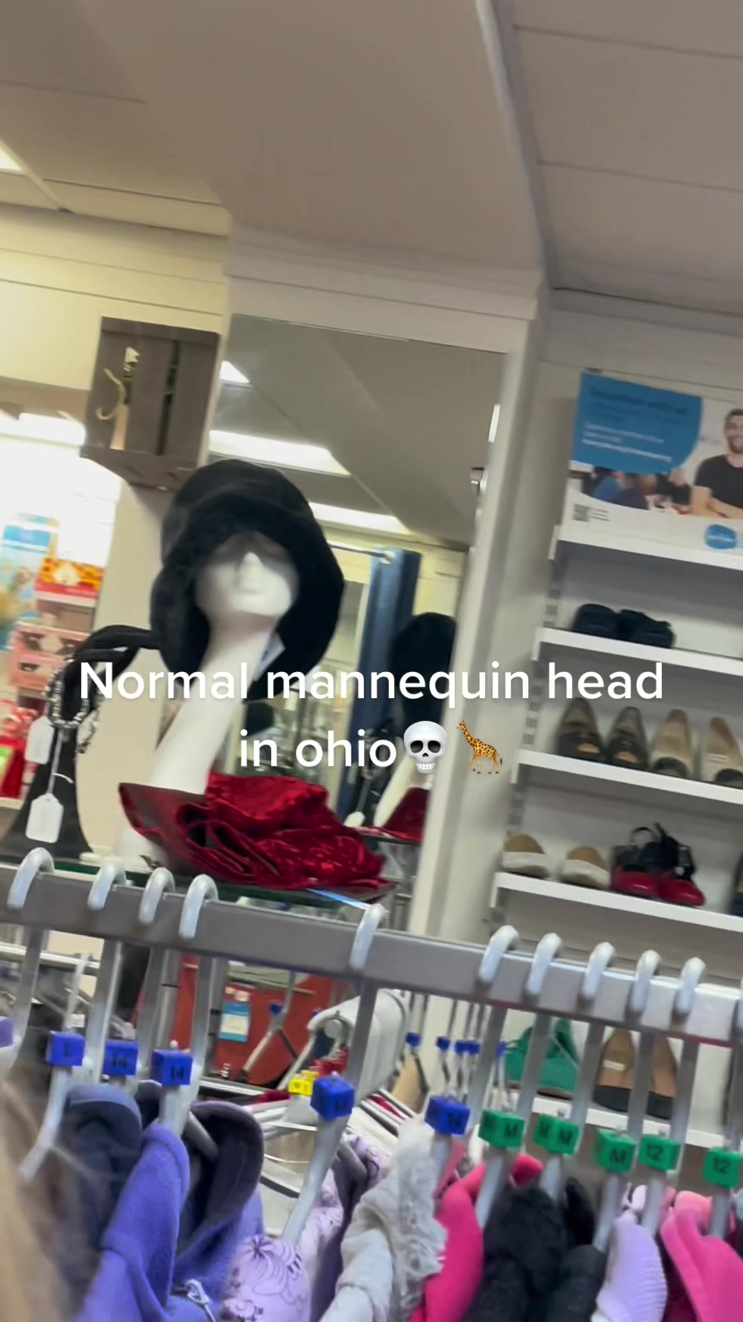 @🫦