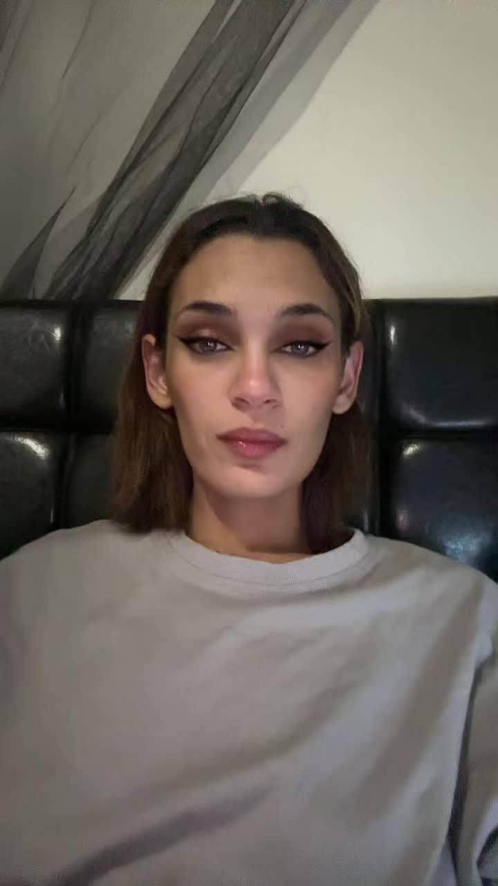 @Nai-Queen 😍🥰😜