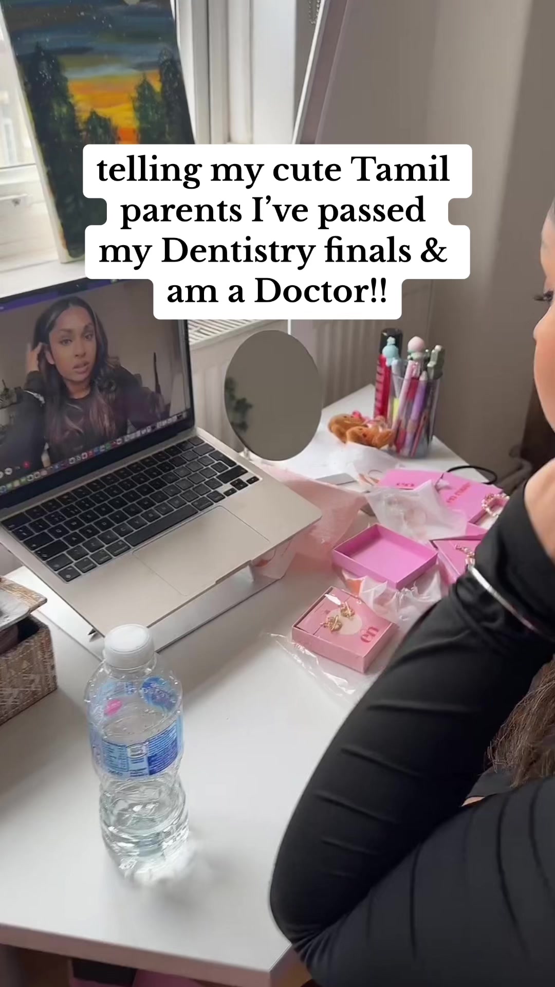 @Dr Arthi | dentist & wellness