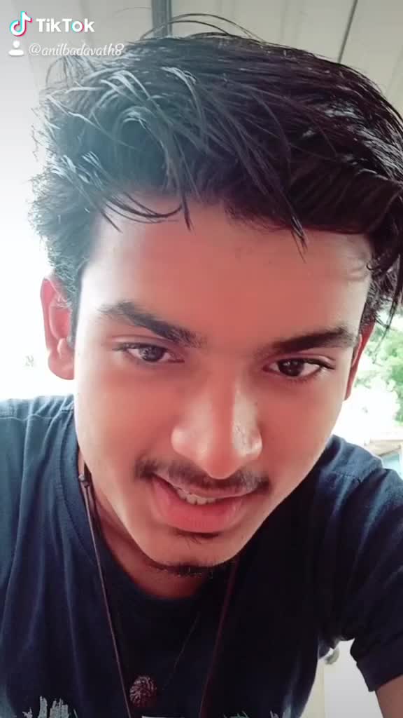 @fan of dhanush🤘