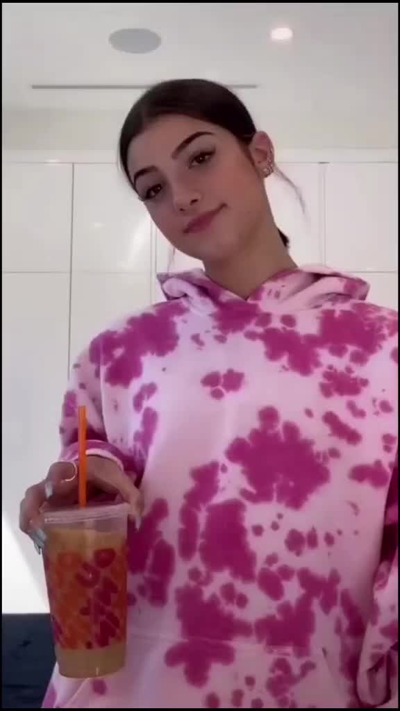 @Charli